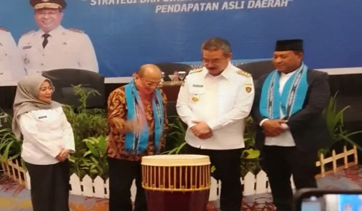 Gebrakan Baru! Pemprov Maluku Genjot PAD, Era Pajak dan Retribusi Baru! Gebrakan Baru! Pemprov Maluku Genjot PAD, Era Pajak dan Retribusi Baru!