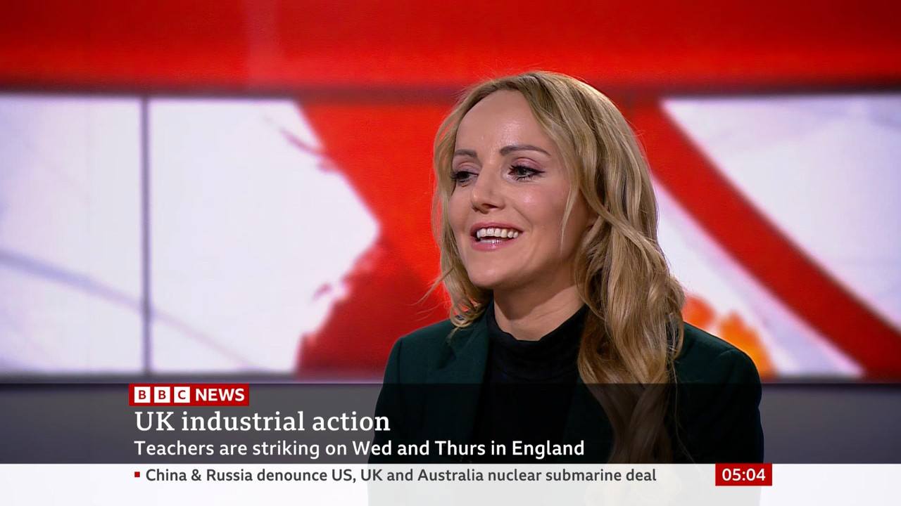 BBC News_20230315_02500600.ts_snapshot_02.15.58.125