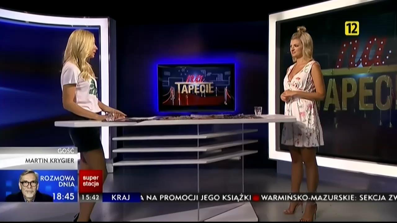 V0323_20180802_222541.mp4_snapshot_00.48_[2018.08.03_11.42.23]