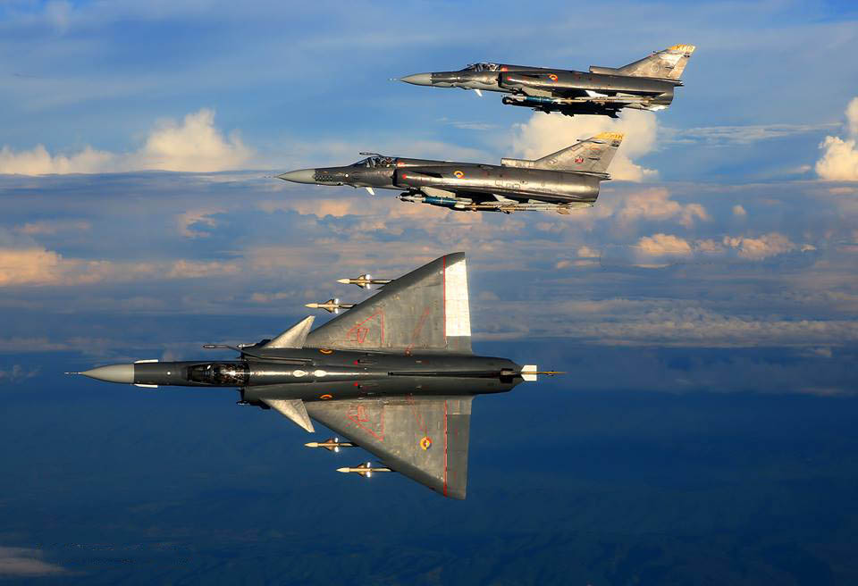 FUERZA-AEREA-COLOMBIANA-KFIR-C-10.jpg