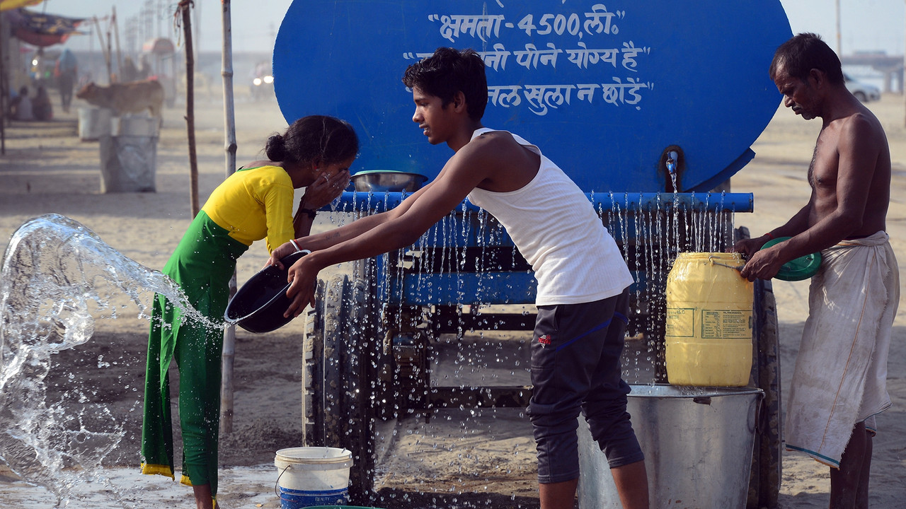 Ola de calor provoca apagones en India, la crisis climática cada vez es mayor