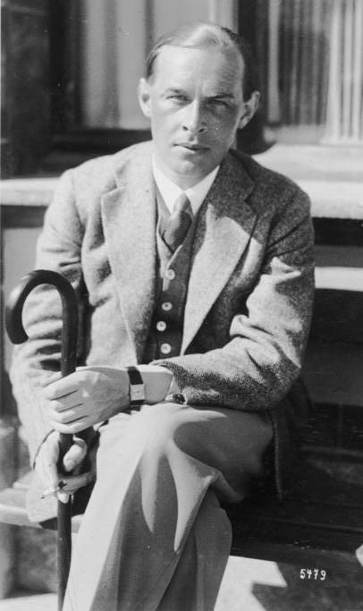 Bundesarchiv Bild 183 R04034 Erich Maria Remarque