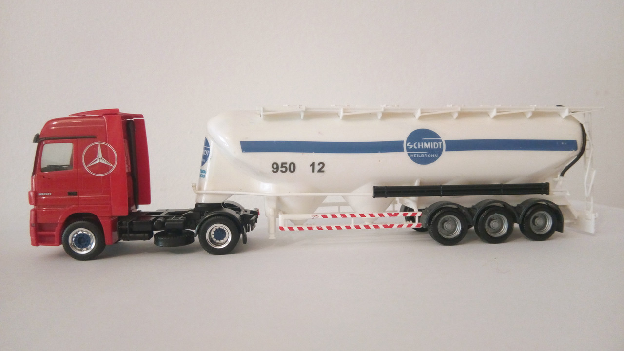 Mach (9375)