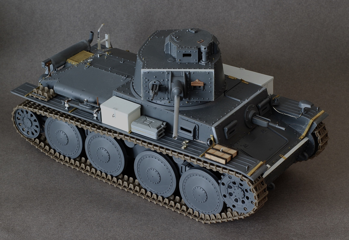 3F760816-85BC-44D9-A7E8-BE28EA01BF64