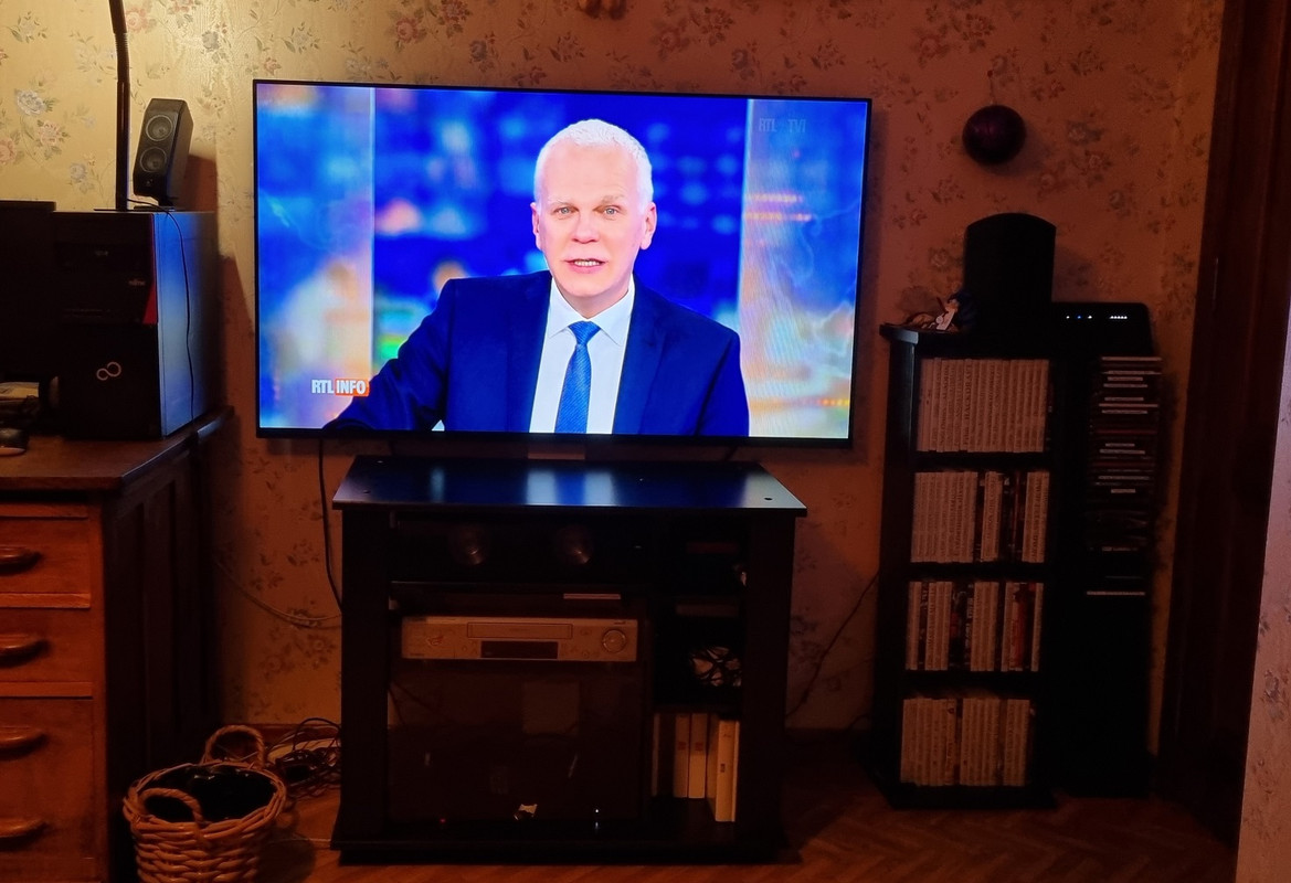 Crop&50%Sony XR-55A83JAEP