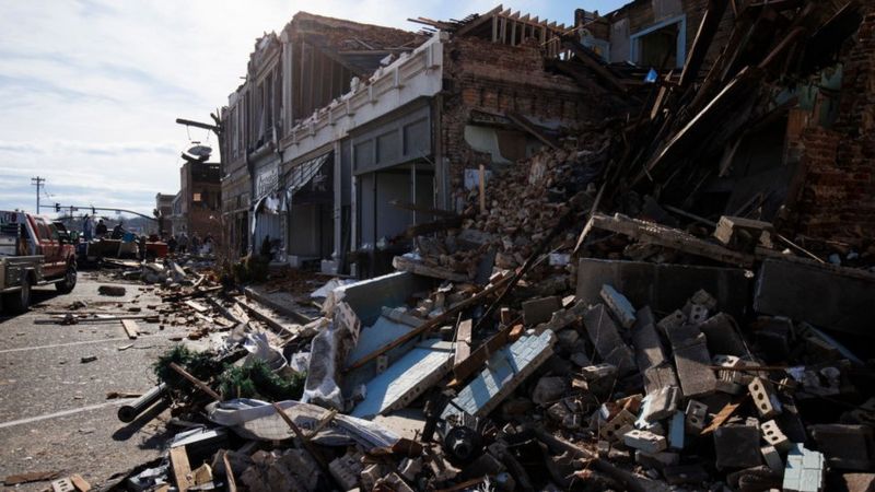 Tornados en Kentucky: Reportan más de 70 muertos