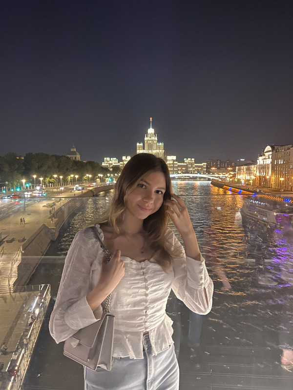 71B64F4D-1390-4069-8863-5BCDEBA4CF33