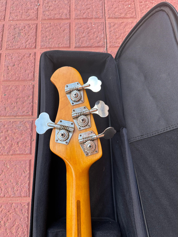 4d7fe2ed-e1a0-4e2b-b35d-dc0c2937a988