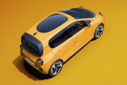 A Renault újrarajzolta a napfénytetőt 6 ezgif-com-resize