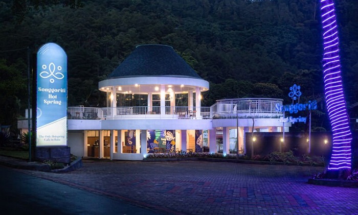 Songgoriti Hot Springs merupakan destinasi kekinian di Batu, Jawa Timur.