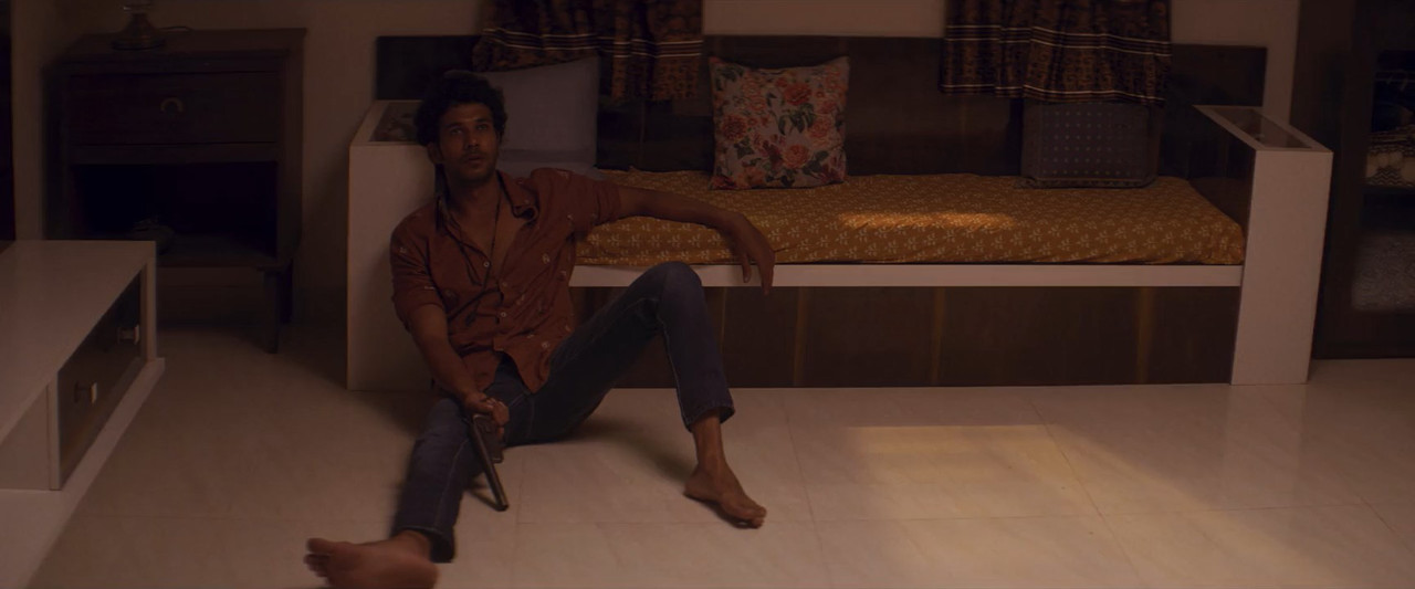 Jamtara – Sabka Number Ayega (2022) Season 2 [Hindi + Tamil + Telugu] WebRip 480p, 720p ESub - Complete Screenshot