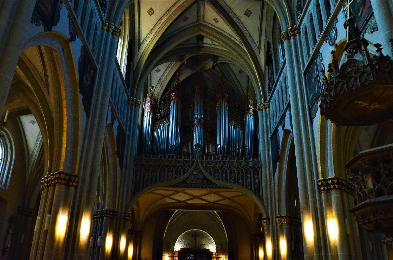 FRIBURGO-4-9-2019 - Suiza y sus pueblos-2019 (41)