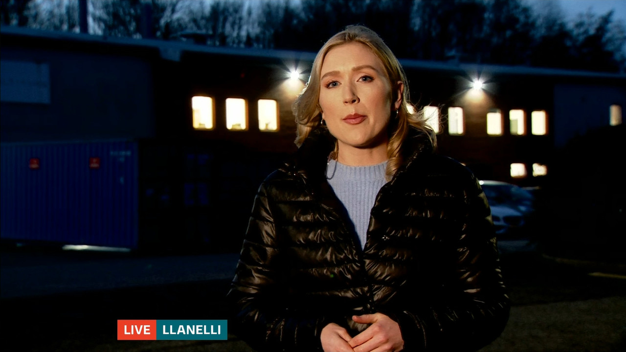 02.18 - 18.00.00 - ITV News Wales at 6. A round-up of all the latest ....ts_snapshot_12.49.063