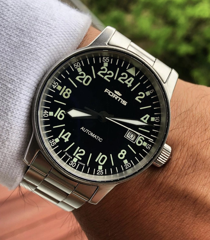 81E6862E-2DF6-485F-8296-65724173FE77