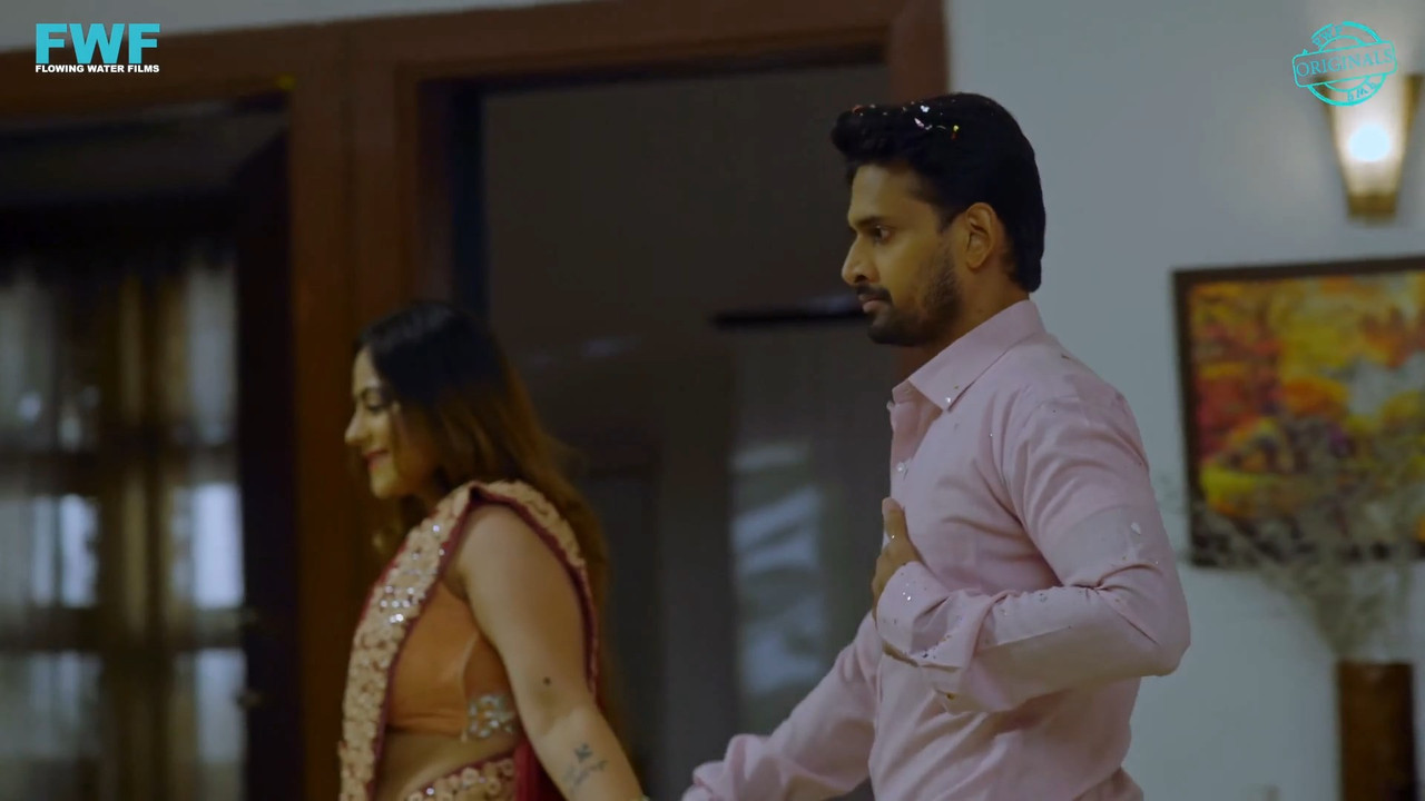 Dincy Vira Hot in saree.mkv_snapshot_00.19.238