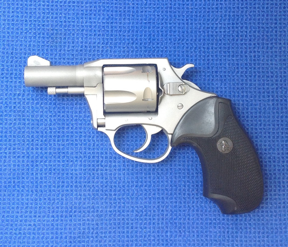 51D74F34-47A5-446C-B256-43908DC47E03