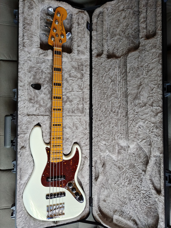 VENDA: Fender American Ultra Jazz Bass V (Mint Condition) - R$ 18.500,00 1
