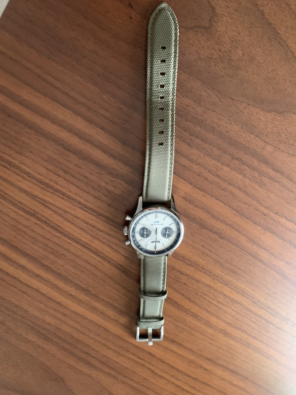 6F71D7F8-1561-4AB9-BB80-D798DB06052C