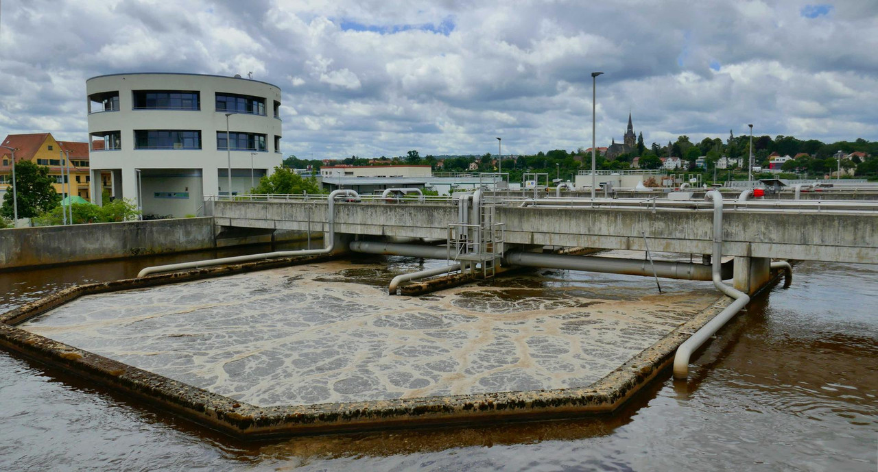Bild: https://i.postimg.cc/sXdsfPYW/P1360711.jpg