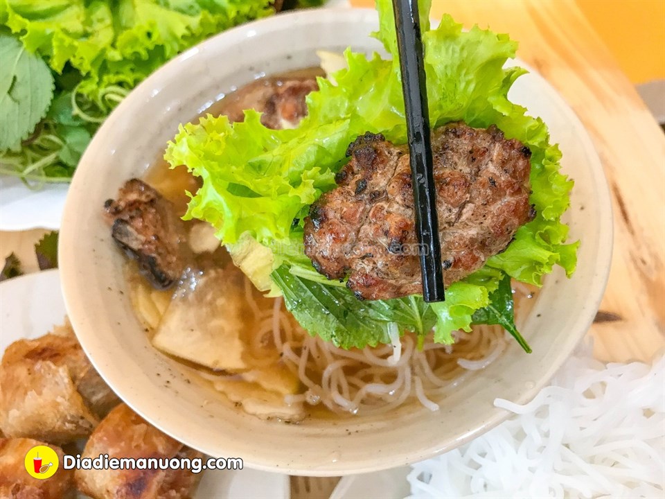 an mot lan nho ca doi top 12 quan bun cha ha noi sieu ngon don guc team cuong an - anh 34