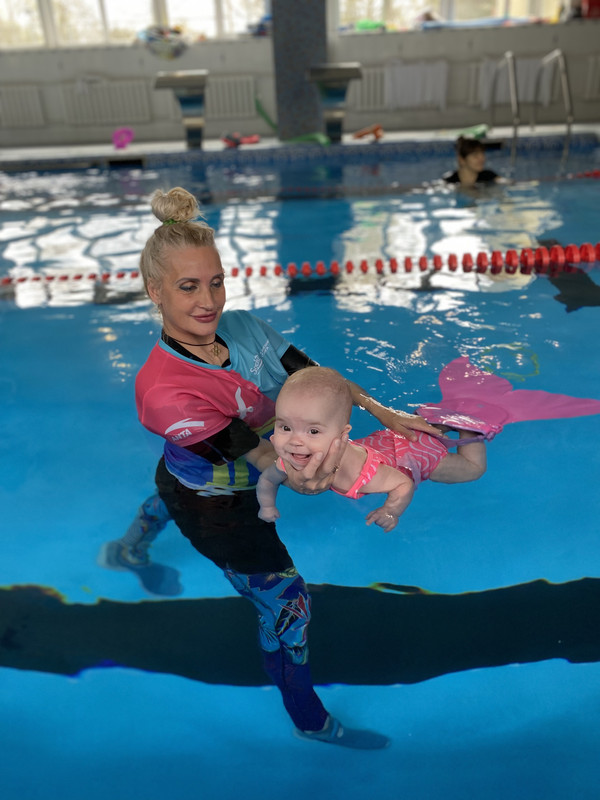 8A8AA690-6B84-4AF4-BB16-BAA84AC4443F