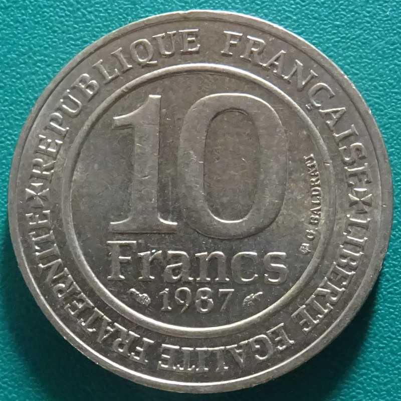 10 Francos. Francia (1987) Milenario de los capeto FRA-10-Francos-1987-milenario-de-los-Capeto-anv