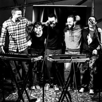 [Slika: The-Basewalks-folder.jpg]