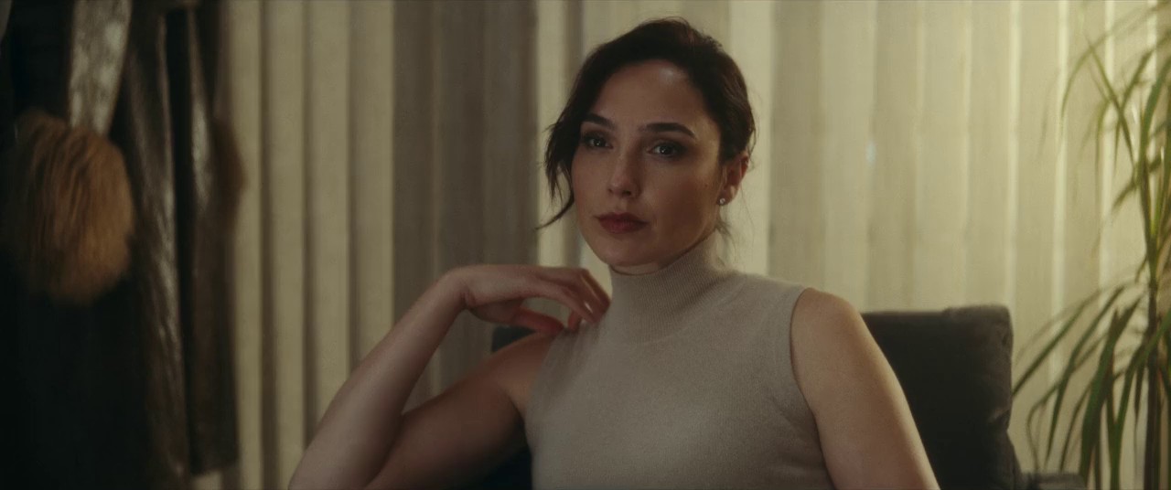 Red-Notice-2021-Hindi-English-720p-x264-AVC-AAC-2ch-MSub-mkv-0002