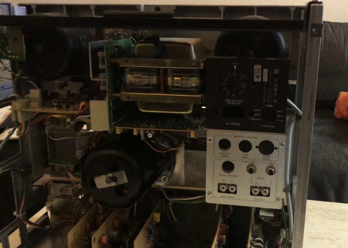 7567EFEF-2EE6-4EB6-AA30-D8757B62E879