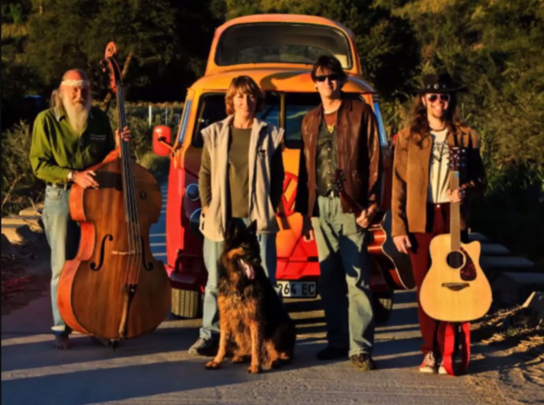 028FD142-833A-4627-B2C4-DAFE4D8C517E