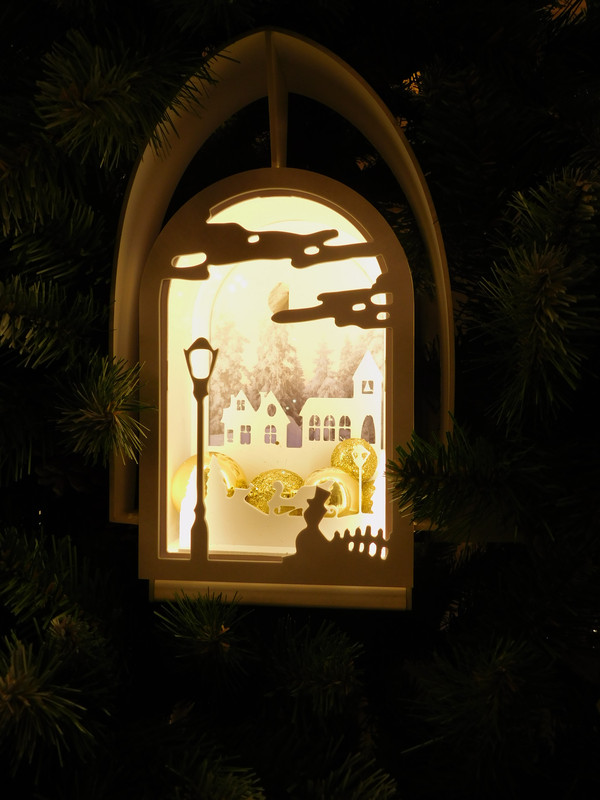 Выставка в музее Революции Кринолин и пр 189