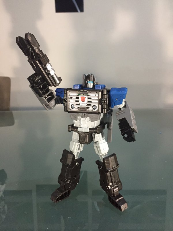 Titans-Return-Fort-Max-In-Hand-05