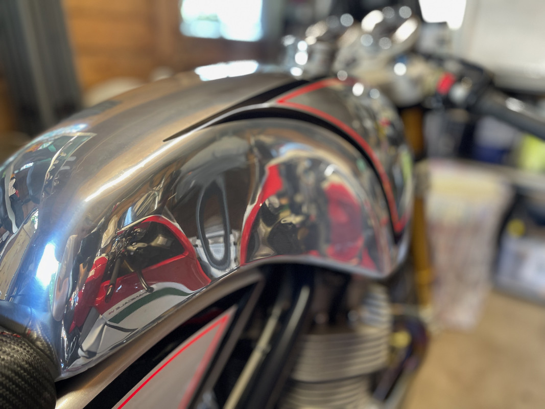 Pictures of your Norton 961