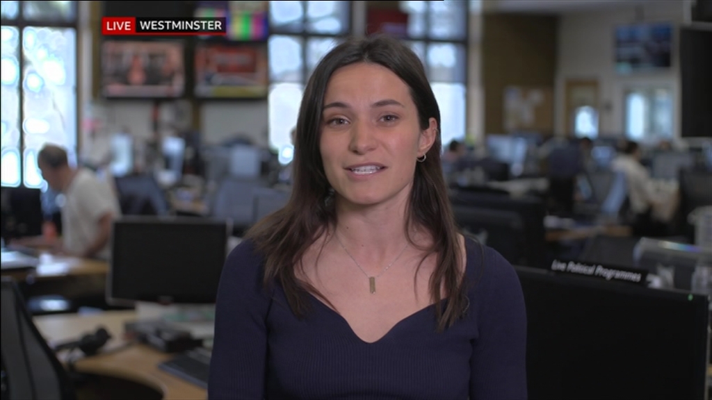 04.01 - 13.30.00 - BBC London News. The latest news, sport and weathe....ts_snapshot_01.13.505