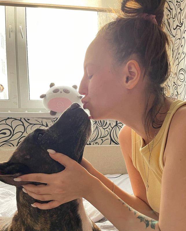 16C5192E-1881-456C-A26C-644C67656191