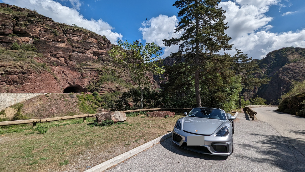 Route des grandes alpes en 718 spyder J2-DALUIS-2