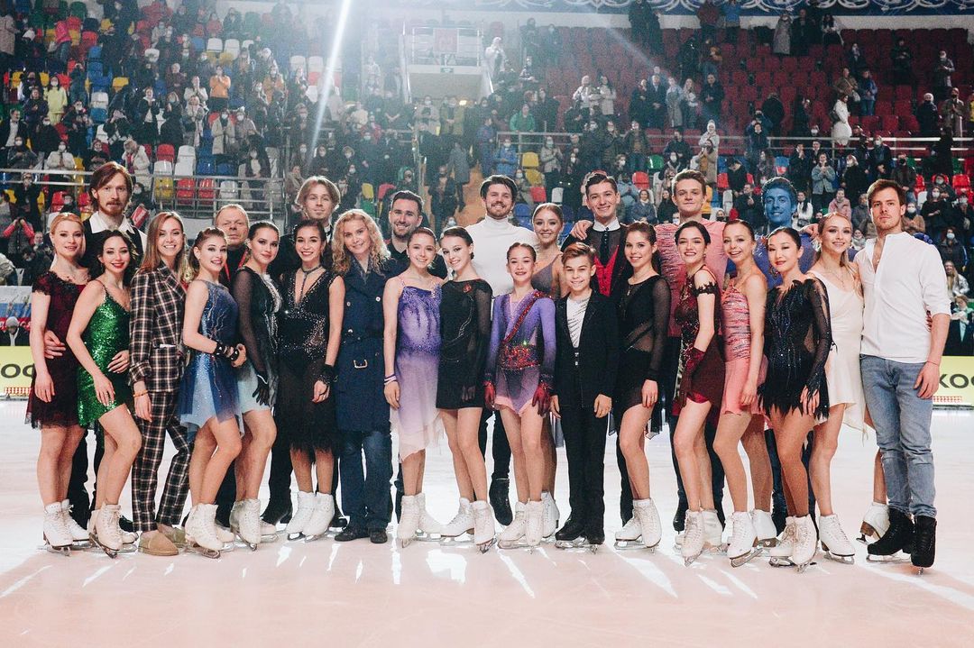 Team-show-02.jpg