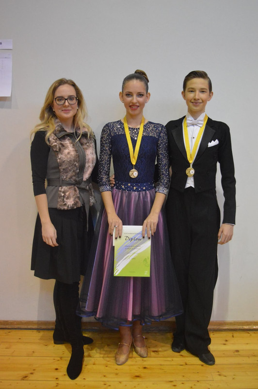 58BD62EA-17B3-4951-AA85-D26A8F69C22B-55910-00003