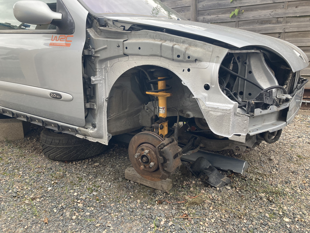 2D91A207-6449-46F6-8160-1109081E5AEB