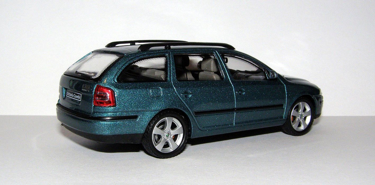 2004 Skoda Octavia A5 Combi 1.9 TDi (Hongwell for Abrex) 2