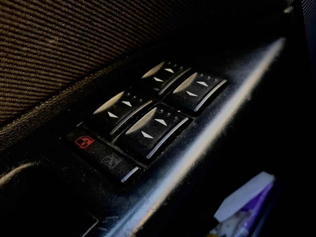 A4DCDF63-615E-40F6-9CAA-E65D201091ED