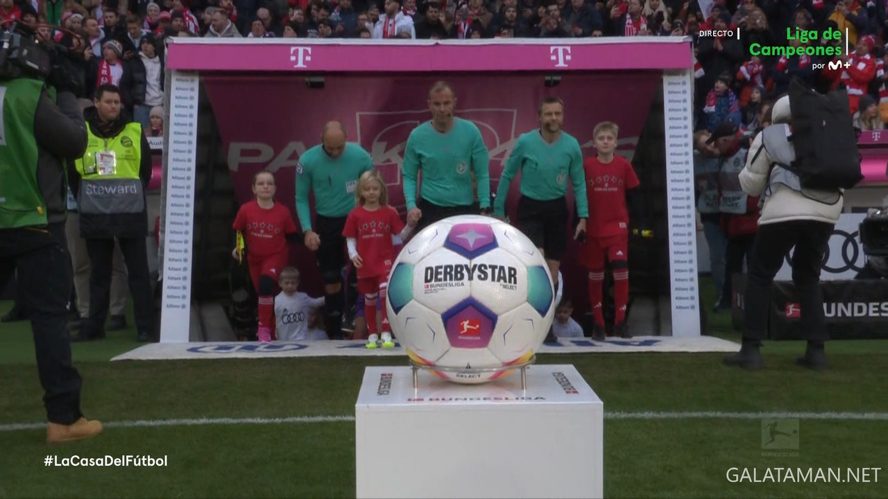 01-21_15-15-04_M  Liga de Campeones FHD ES_FC Bayern München vs Werder Bremen.ts_snapshot_13.28.375