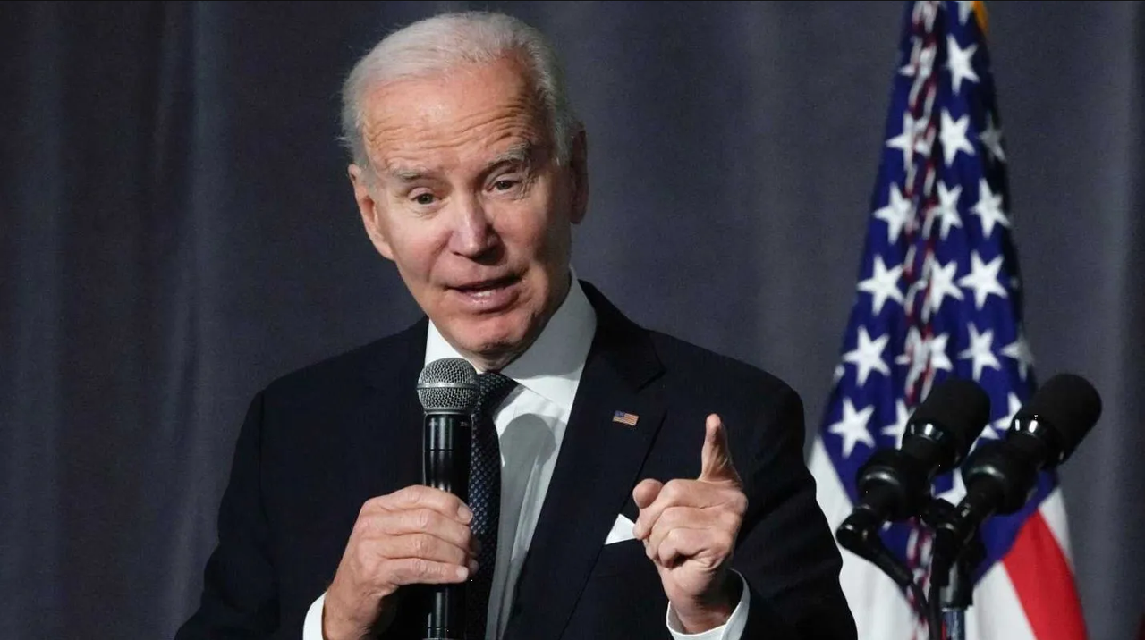 En casa de Joe Biden encuentran más documentos clasificados