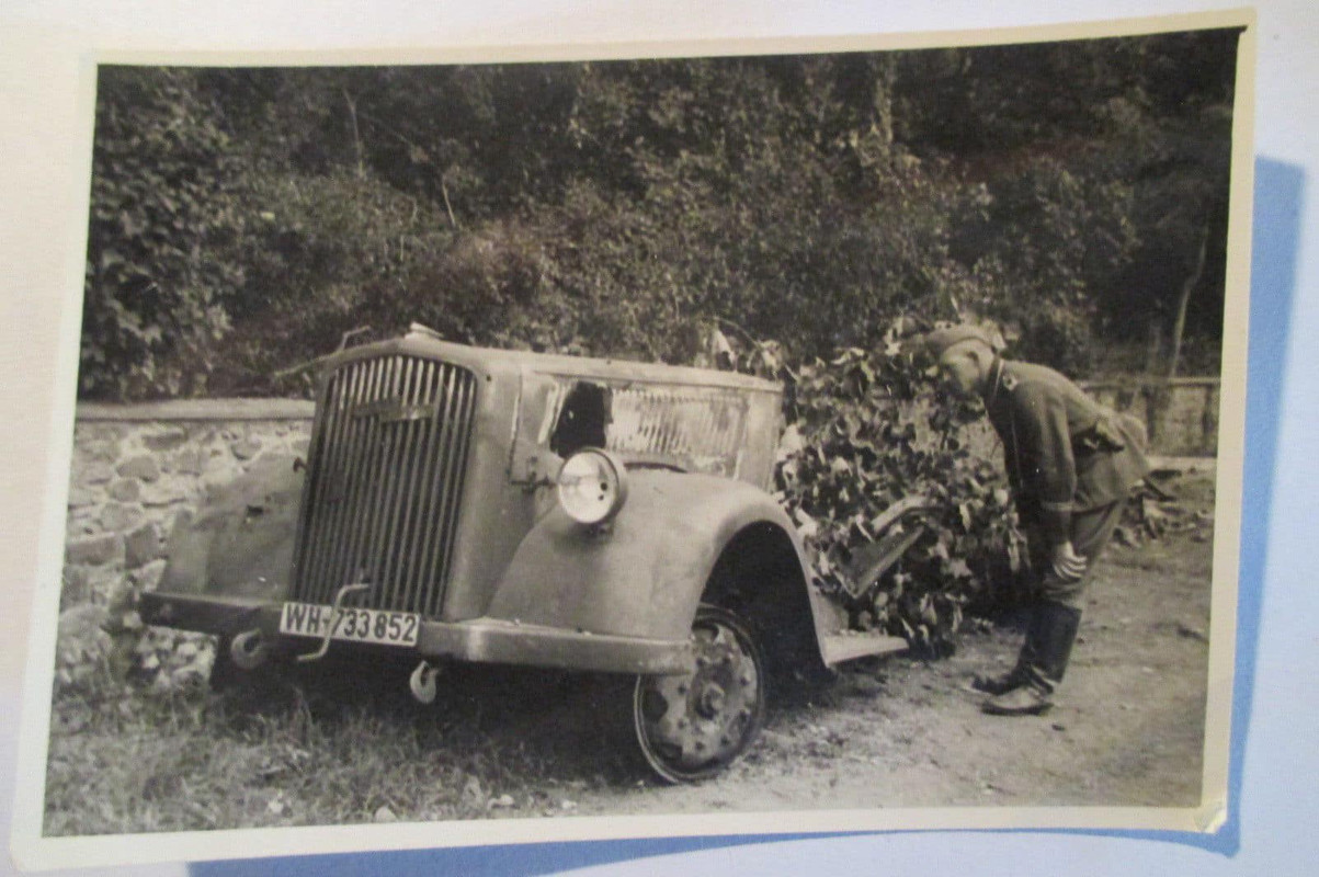 Auto Militär 2. Weltkrieg Feldzug Osten Ukraine