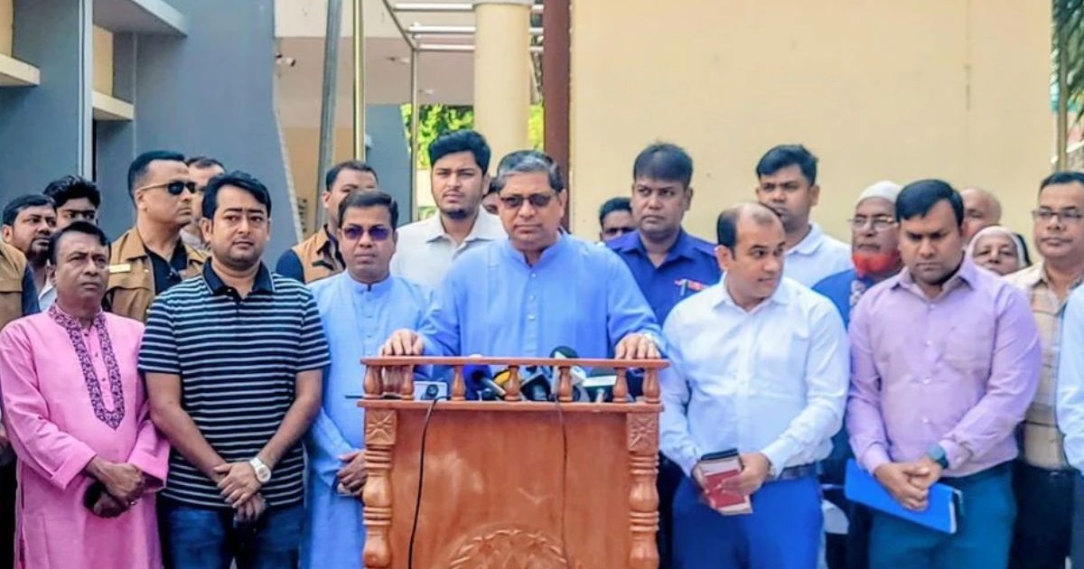 ধর্ম-বর্ণ নির্বিশেষে সব জনগোষ্ঠীকে নিয়ে রাজনীতি করতে চায় বিএনপি: মীর শাহে আলম