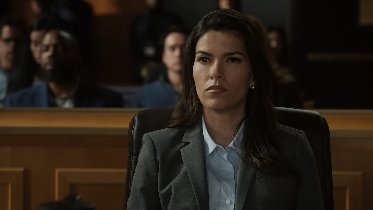 Suits.LA.S01E06.Dester.1080p.10bit.AMZN.WEB-DL.DDP5.1.HEVC-Vyndros.mkv_snapshot_39.12_[2025.04.02_08