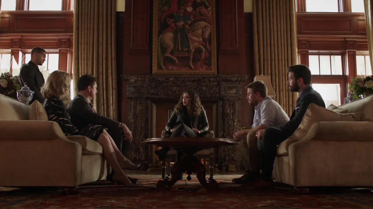 Arrow.S08E01.Starling.City.1080p.BDRip.ITA.ENG.AC3.FLAC.x264-BlackBit[screenshot 7]