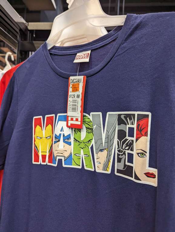 Chedraui Selecto Aguascalientes: Diversidad de playeras en descuento 
