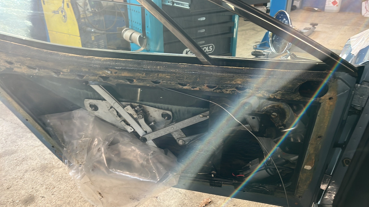 38C6B043-8BE0-448B-A210-FDB6701C88DB