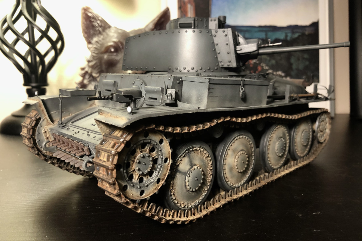 B4DDB431-C884-4CC6-B4F2-D469E40D5AF4